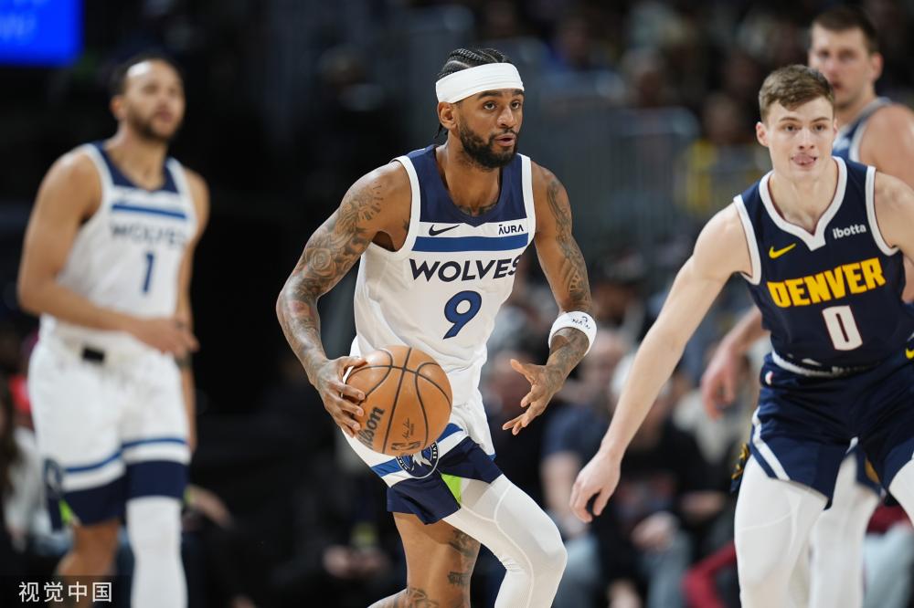 也彰显了球 也彰显了球